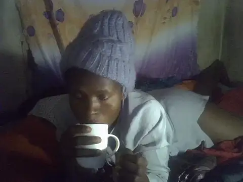 Snapshot of cute-shamza chatting on May 21, 2026, 5:27 am cute-shamza online show from May 21, 2026, 5:27 am