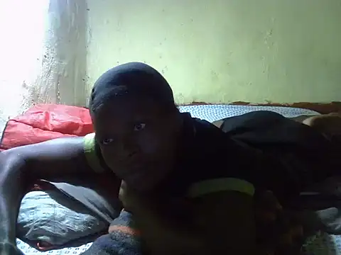 cute-shamza online show from November 12, 2025, 5:55 am