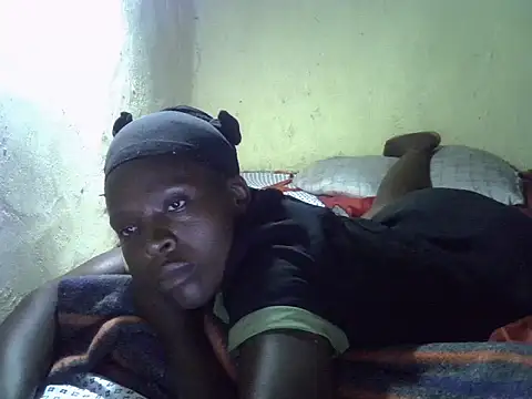 cute-shamza online show from November 12, 2025, 6:12 pm