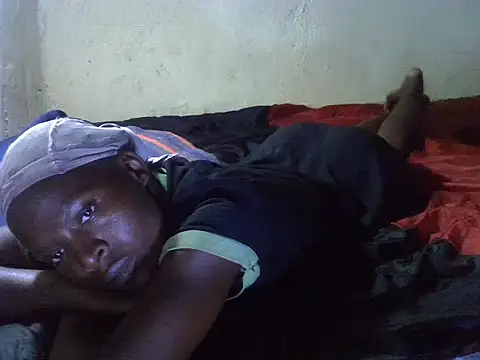 cute-shamza online show from October 15, 2025, 4:22 am