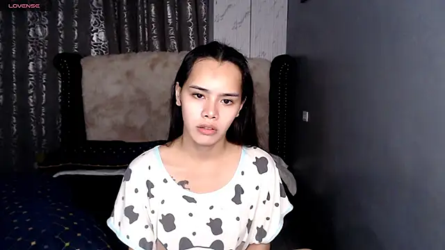 Snapshot of shecutie69 chatting on March 4, 2026, 11:07 am shecutie69 online show from March 4, 2026, 11:07 am