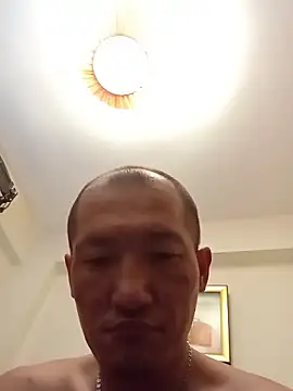 Snapshot of vice0818 chatting on October 24, 2025, 4:17 pm vice0818 online show from October 24, 2025, 4:17 pm