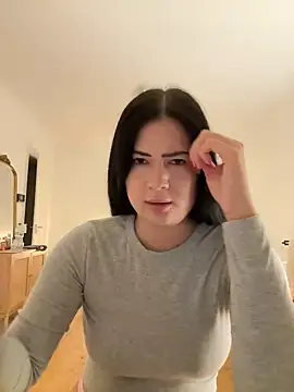 clairewntr online show from January 17, 2025, 7:27 pm