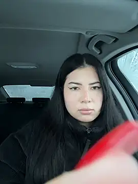 clairewntr online show from January 9, 2025, 3:23 pm