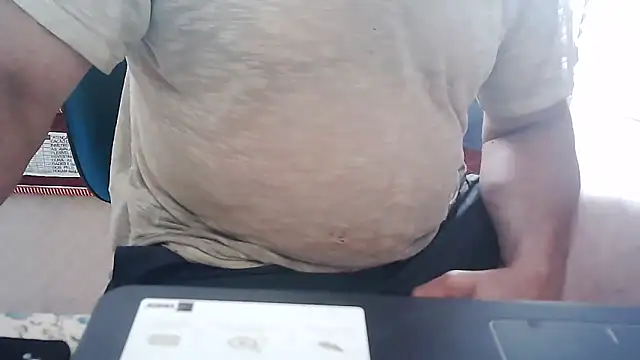 eduar570 online show from November 15, 2025, 1:04 pm