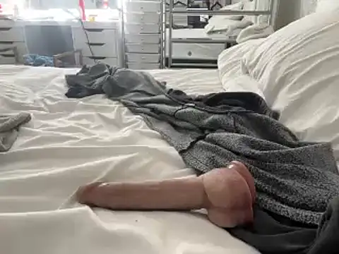 Snapshot of tbaexoxox chatting on November 15, 2025, 4:44 pm tbaexoxox online show from November 15, 2025, 4:44 pm