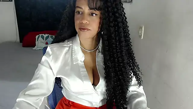 Snapshot of yeli_xxx chatting on November 9, 2025, 5:28 pm yeli xxx online show from November 9, 2025, 5:28 pm