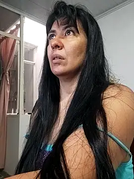 aisha latina online show from February 24, 2026, 3:13 pm