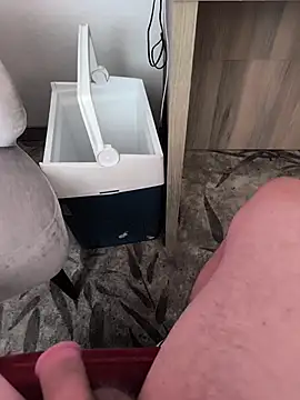 Snapshot of bwcfleshlight chatting on July 13, 2026, 6:40 pm bwcfleshlight online show from July 13, 2026, 6:40 pm