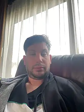 Snapshot of Taxidriver1988 chatting on March 13, 2025, 1:29 pm Taxidriver1988 online show from March 13, 2025, 1:29 pm