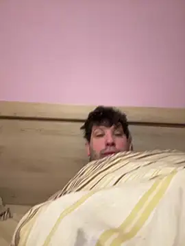 Snapshot of Taxidriver1988 chatting on February 3, 2025, 4:46 am Taxidriver1988 online show from February 3, 2025, 4:46 am