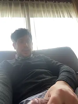 Snapshot of Taxidriver1988 chatting on February 28, 2025, 12:09 pm Taxidriver1988 online show from February 28, 2025, 12:09 pm