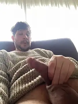 Snapshot of Taxidriver1988 chatting on February 8, 2025, 1:33 pm Taxidriver1988 online show from February 8, 2025, 1:33 pm