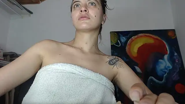 mariecam420 online show from October 22, 2025, 4:50 pm