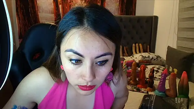 Snapshot of sofia23dirty chatting on May 10, 2026, 11:39 pm sofia23dirty online show from May 10, 2026, 11:39 pm