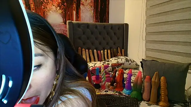 sofia23dirty online show from March 15, 2026, 11:12 pm