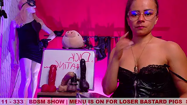 MistressSlut1 online show from March 4, 2026, 11:07 am