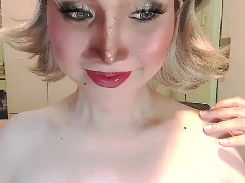 Ezradeliciosa online show from April 23, 2026, 1:56 am