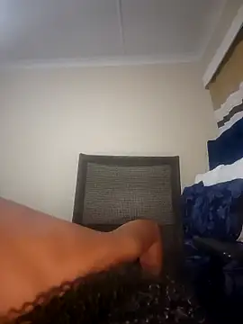 Snapshot of QUEENMANDYY chatting on February 13, 2026, 3:06 am QUEENMANDYY online show from February 13, 2026, 3:06 am