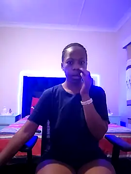 Snapshot of QUEENMANDYY chatting on March 20, 2026, 3:29 am QUEENMANDYY online show from March 20, 2026, 3:29 am