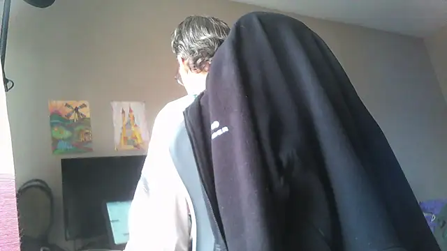 Snapshot of Sandra_Potiche chatting on September 26, 2025, 8:54 am Sandra Potiche online show from September 26, 2025, 8:54 am