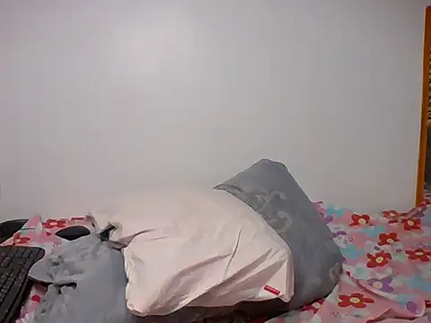 Pink pussy - online show from October 10, 2025, 6:31 pm