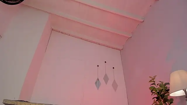 Snapshot of swt-booty chatting on November 13, 2025, 6:45 pm swt-booty online show from November 13, 2025, 6:45 pm