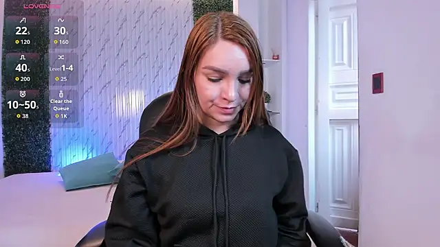 miataylorr1 online show from February 11, 2026, 12:05 pm