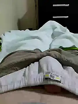 Snapshot of shiiank chatting on May 9, 2026, 2:48 am shiiank online show from May 9, 2026, 2:48 am