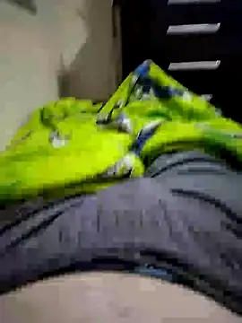 Snapshot of shiiank chatting on May 15, 2026, 3:04 am shiiank online show from May 15, 2026, 3:04 am