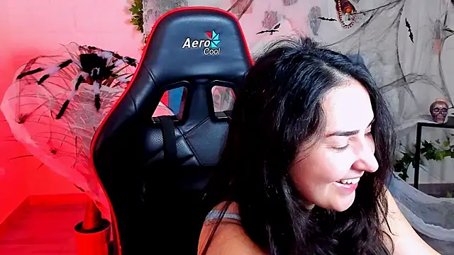 Snapshot of CeceliaJohnson chatting on October 21, 2025, 8:14 am CeceliaJohnson online show from October 21, 2025, 8:14 am