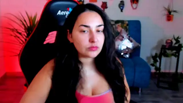 Snapshot of CeceliaJohnson chatting on October 16, 2025, 8:11 am CeceliaJohnson online show from October 16, 2025, 8:11 am