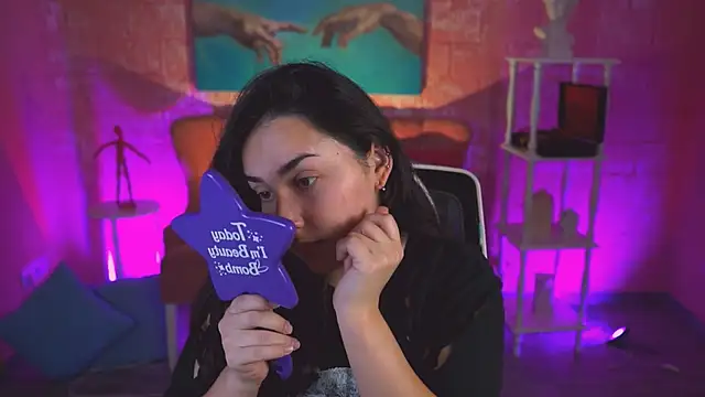 Snapshot of CeceliaJohnson chatting on November 5, 2025, 8:06 am CeceliaJohnson online show from November 5, 2025, 8:06 am