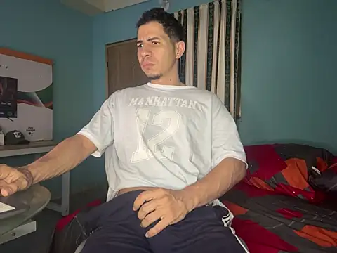 Snapshot of steven_clain chatting on June 18, 2026, 6:46 pm steven clain online show from June 18, 2026, 6:46 pm
