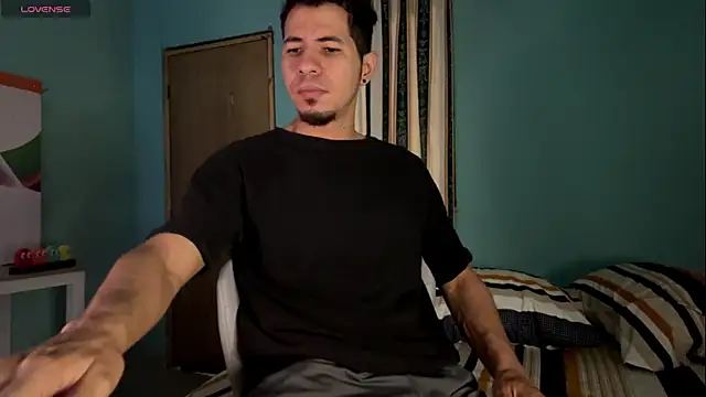 Snapshot of steven_clain chatting on May 20, 2026, 6:16 pm steven clain online show from May 20, 2026, 6:16 pm