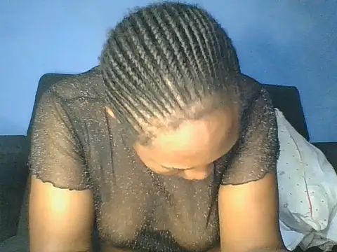 cute lavenda online show from June 25, 2026, 2:09 am