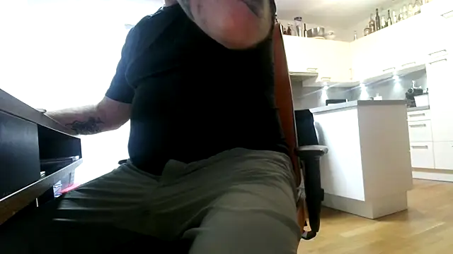 crazylemy online show from October 22, 2025, 6:02 am