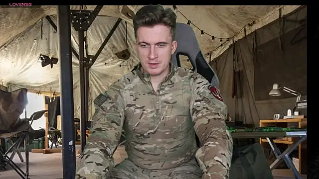 Snapshot of hornystripman97 chatting on November 2, 2025, 7:08 pm hornystripman97 online show from November 2, 2025, 7:08 pm