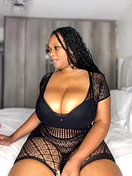 Snapshot of Hyra_Ari chatting on December 2, 2025, 10:50 am Hyra Ari online show from December 2, 2025, 10:50 am