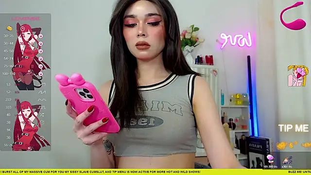 Snapshot of Salsallita chatting on November 14, 2025, 9:02 am Salsallita online show from November 14, 2025, 9:02 am