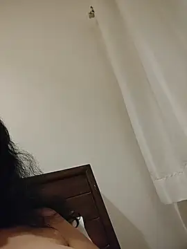 Susannemilf online show from February 17, 2026, 3:42 pm