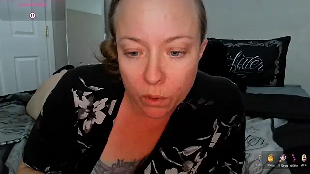 julimonroe online show from October 30, 2025, 10:50 pm