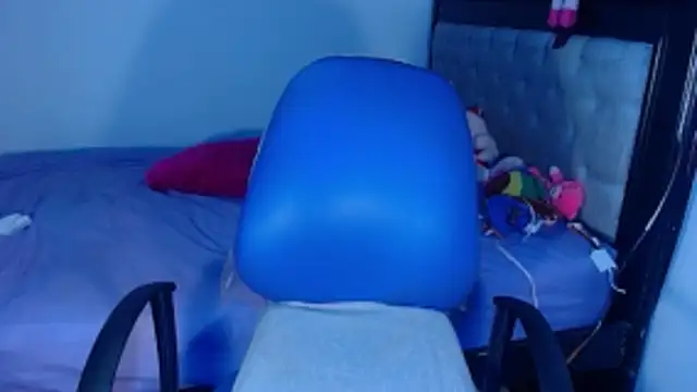 Snapshot of Pamelanicole chatting on November 26, 2025, 11:27 pm Pamelanicole online show from November 26, 2025, 11:27 pm