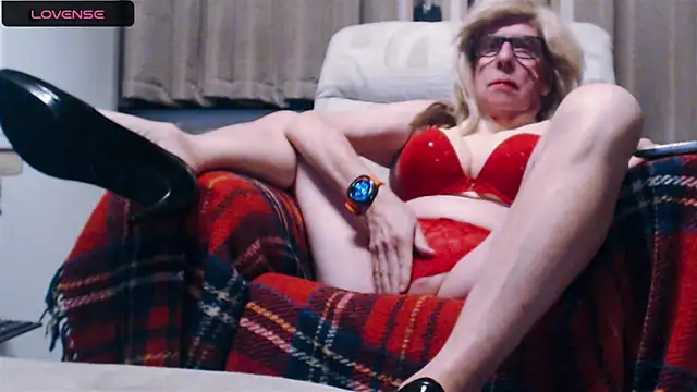 FilthytvGRACIE online show from April 3, 2026, 8:48 pm