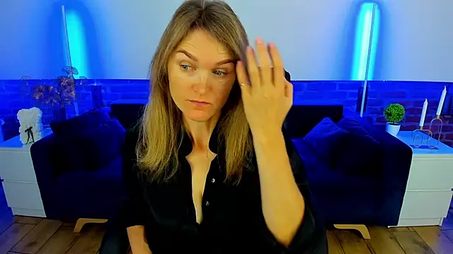 Snapshot of Anabell_xxx chatting on September 14, 2025, 5:19 am Anabell xxx online show from September 14, 2025, 5:19 am