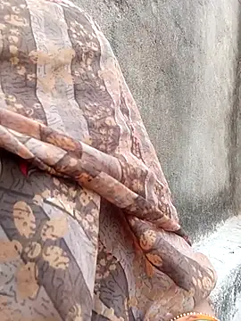 Snapshot of Lattika-Bhabhi chatting on March 20, 2025, 11:49 am Lattika-Bhabhi online show from March 20, 2025, 11:49 am