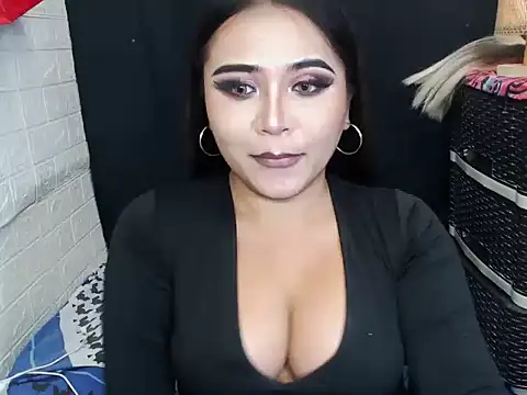 x12inchanaconda online show from December 15, 2025, 10:10 am