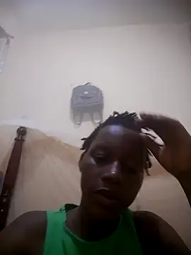 Petite li online show from March 20, 2026, 6:20 pm