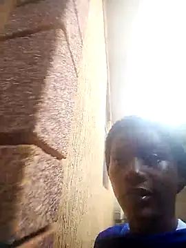 Petite li online show from March 21, 2026, 8:19 am