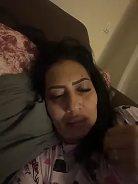 Snapshot of carlaxxx chatting on November 23, 2025, 7:57 pm carlaxxx online show from November 23, 2025, 7:57 pm